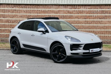 PORSCHE