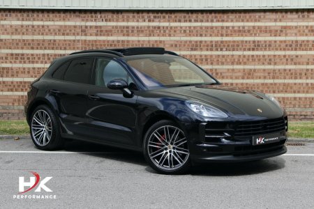 PORSCHE